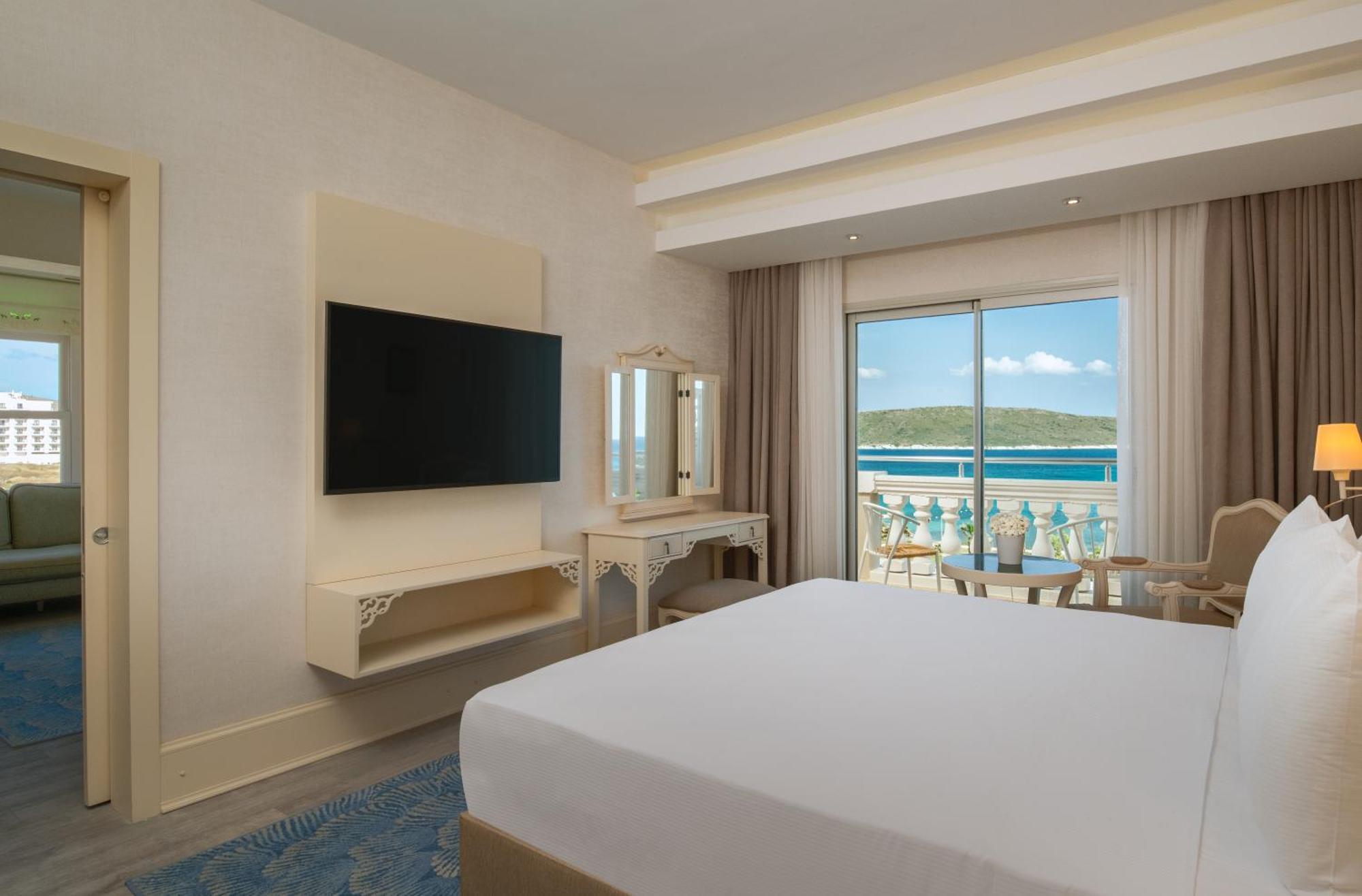 Dolce By Wyndham Cesme Alaçatı Exteriör bild