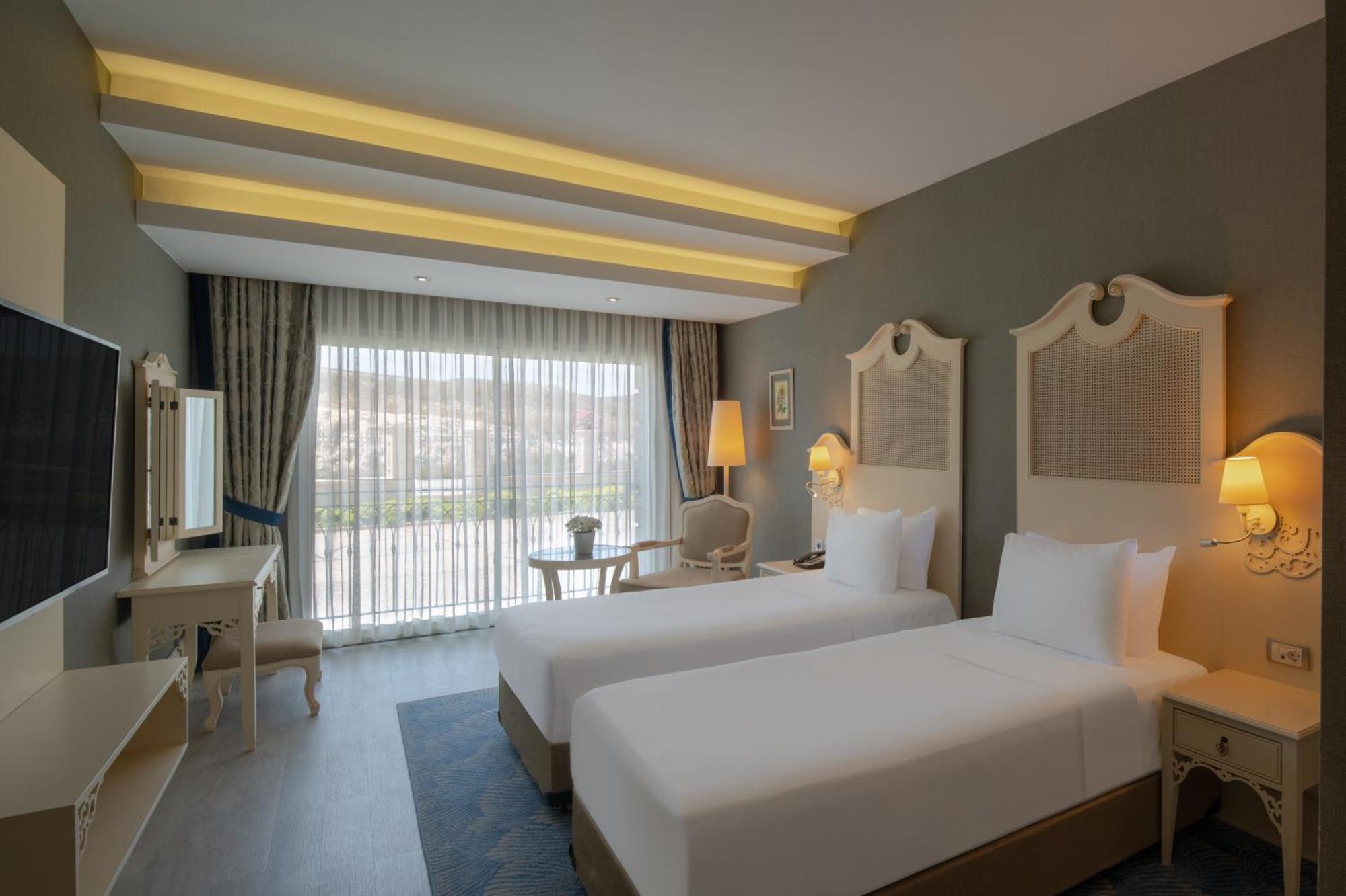 Dolce By Wyndham Cesme Alaçatı Exteriör bild