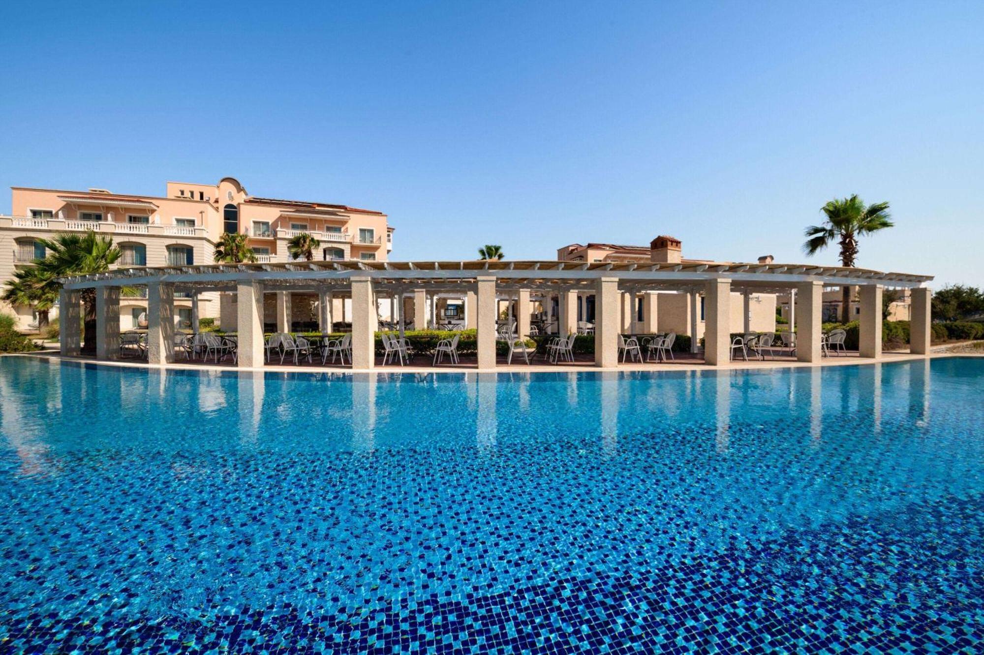 Dolce By Wyndham Cesme Alaçatı Exteriör bild