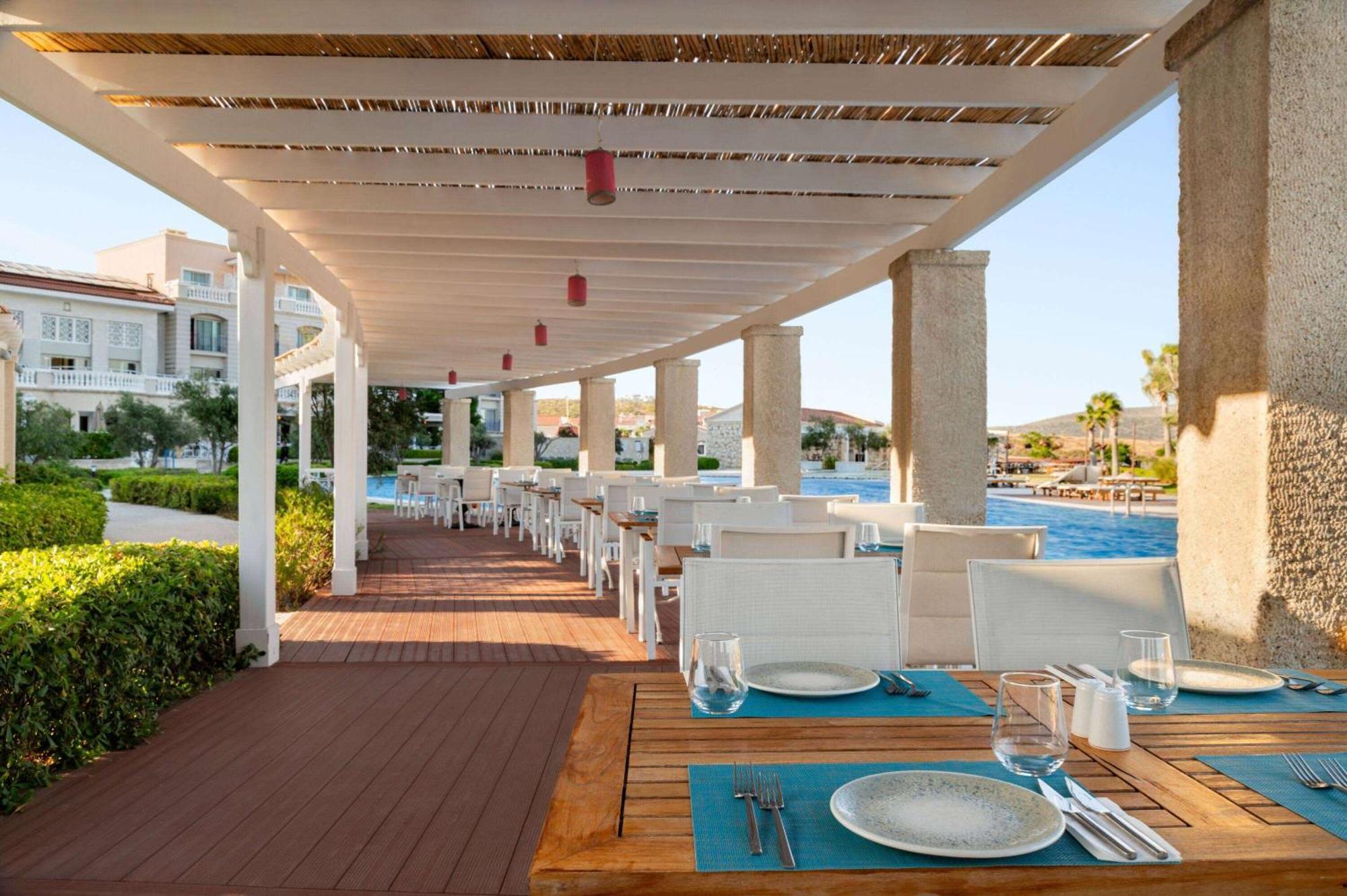 Dolce By Wyndham Cesme Alaçatı Exteriör bild