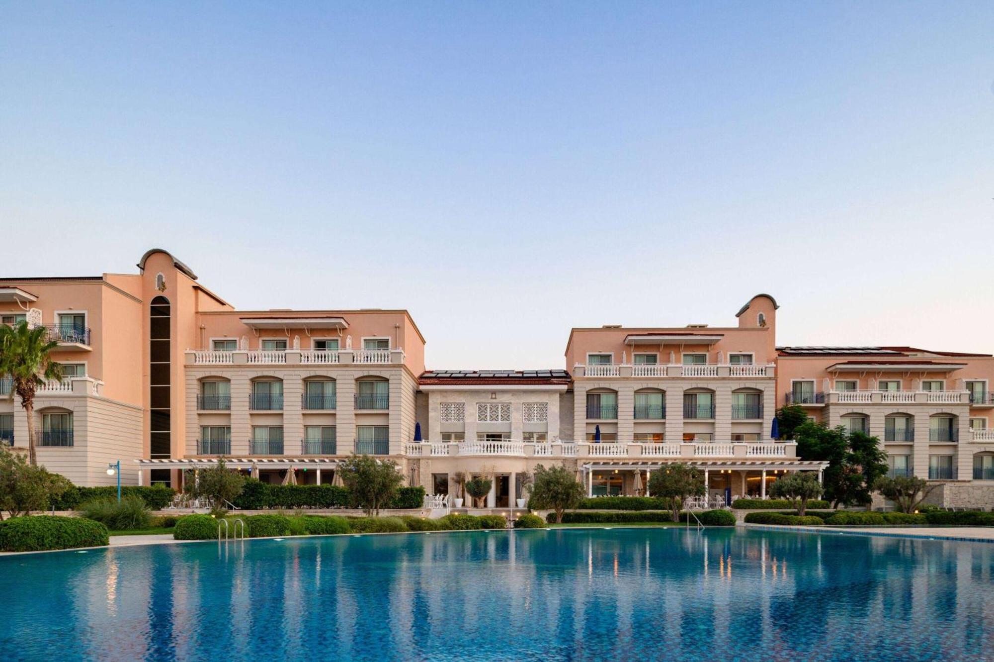 Dolce By Wyndham Cesme Alaçatı Exteriör bild