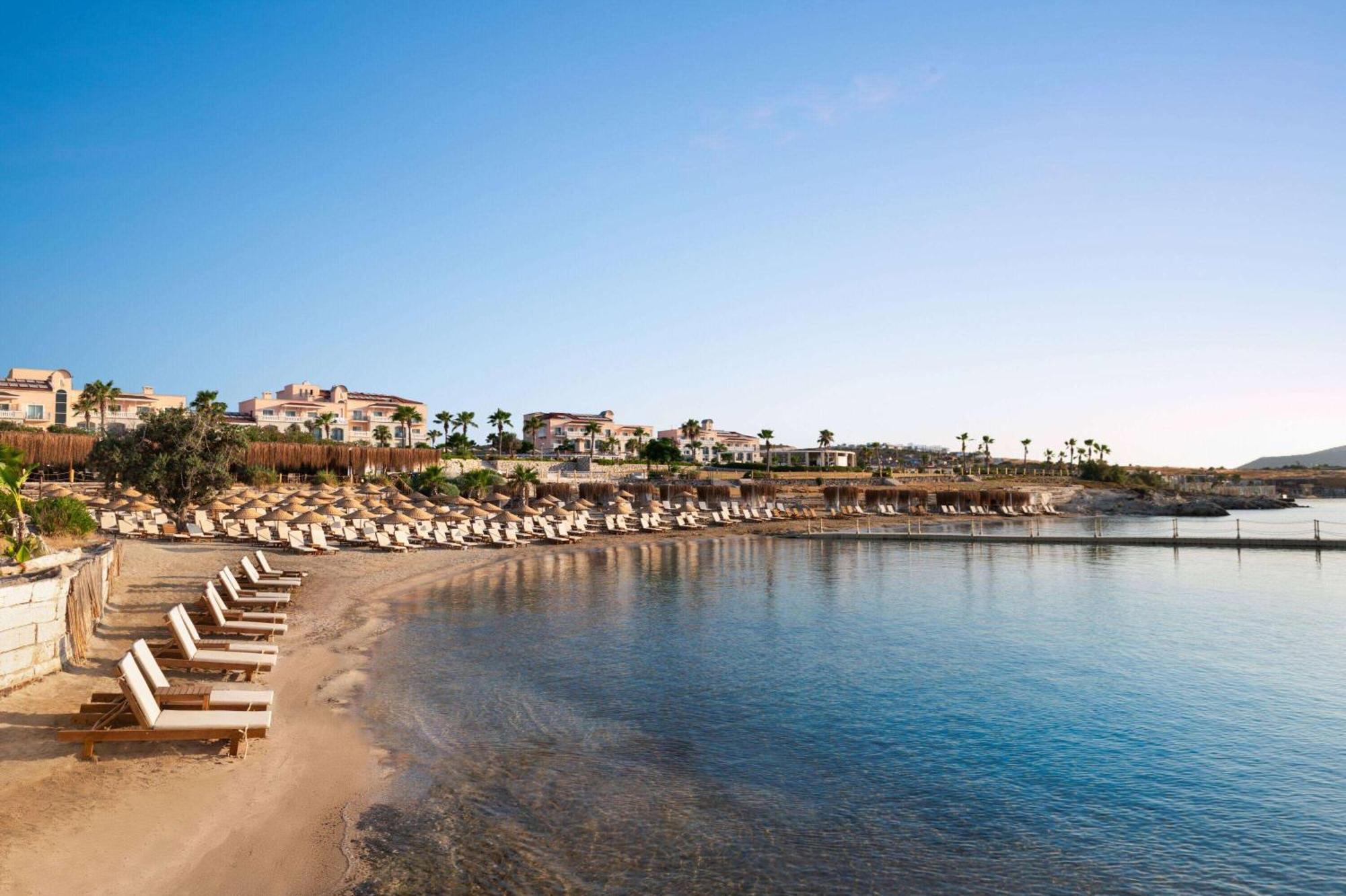 Dolce By Wyndham Cesme Alaçatı Exteriör bild