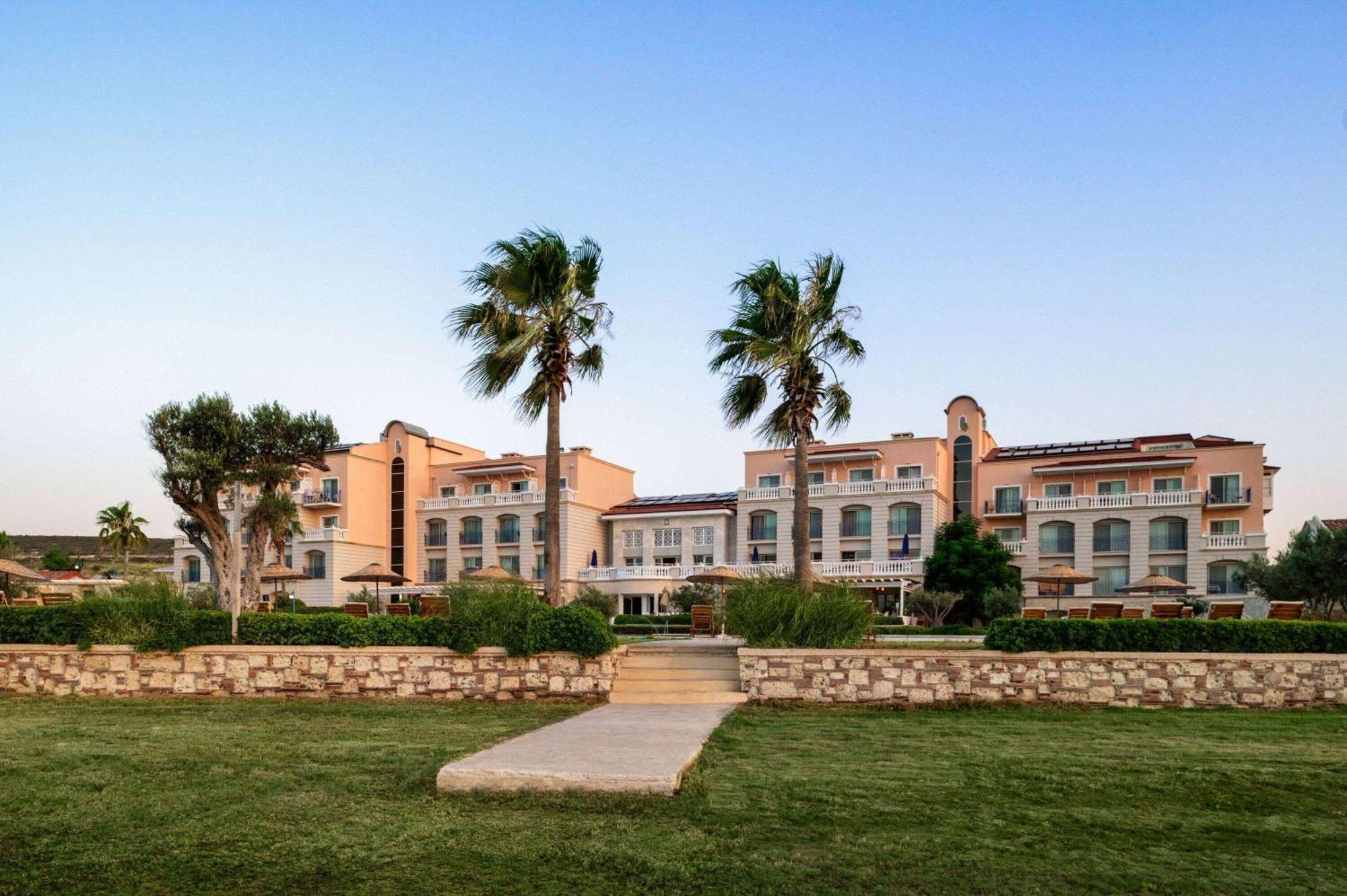 Dolce By Wyndham Cesme Alaçatı Exteriör bild