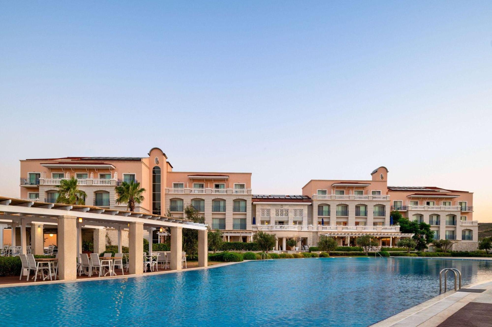 Dolce By Wyndham Cesme Alaçatı Exteriör bild